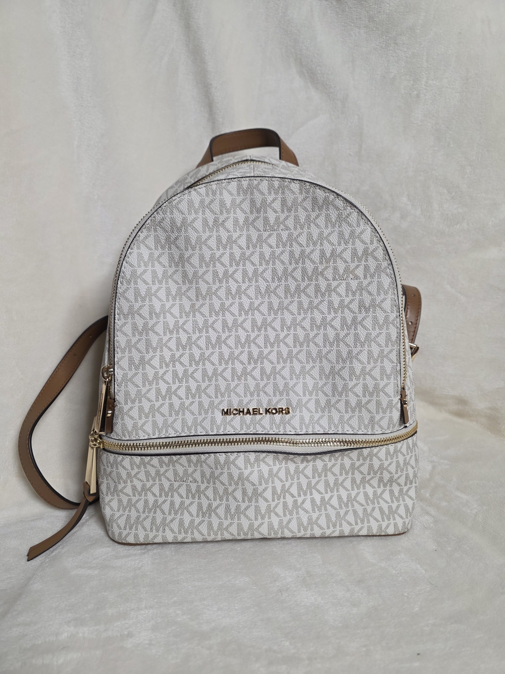 Michael Kors Rhea Medium Logo Backpack Vanilla